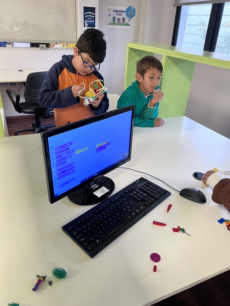 LEGO Experience 15/08 · Megamentes