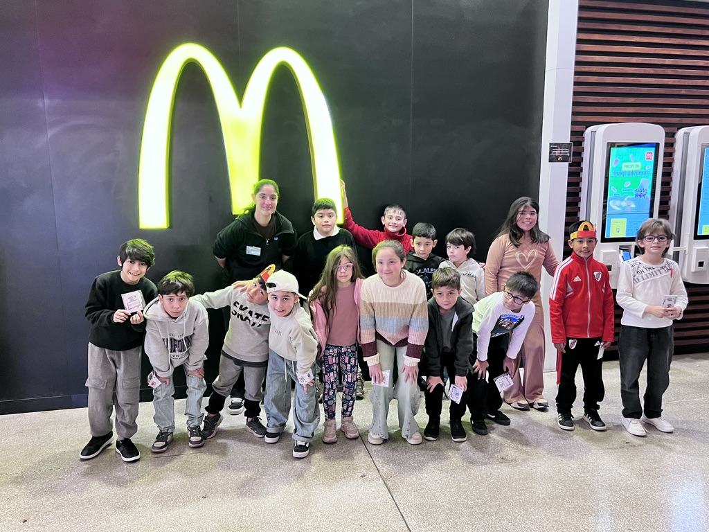LEGO Experience McDonald's · Megamentes