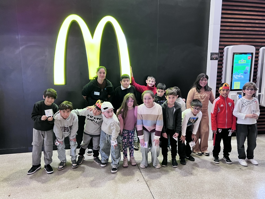 LEGO Experience McDonald's · Megamentes